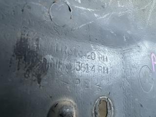 Подкрылок правый передний MITSUBISHI DELICA PD6W MR313420 2 ракурс