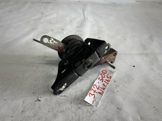 Подушка двигателя правая передняя TOYOTA COROLLA FIELDER NKE165 1 ракурс