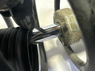 Стойка левая передняя TOYOTA NADIA SXN15 3S-FE 4 ракурс Стойка левая передняя TOYOTA NADIA SXN15 3S-FE 4 ракурс