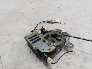 Замок багажника TOYOTA CROWN JZS141 2 ракурс Замок багажника TOYOTA CROWN JZS141 2 ракурс