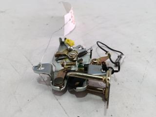 Замок багажника TOYOTA CHASER GX90 2 ракурс Замок багажника TOYOTA CHASER GX90 2 ракурс