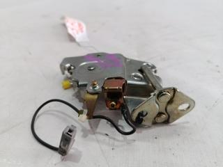 Замок багажника TOYOTA CHASER GX90 5 ракурс Замок багажника TOYOTA CHASER GX90 5 ракурс