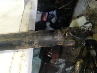 Карданный вал NISSAN SERENA TNC24 QR20DE 2 ракурс