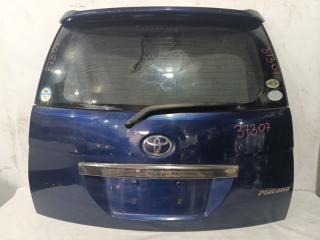Запчасть дверь 5-я TOYOTA ISIS