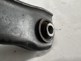 Рычаг правый задний MITSUBISHI MIRAGE CA1A 2 ракурс