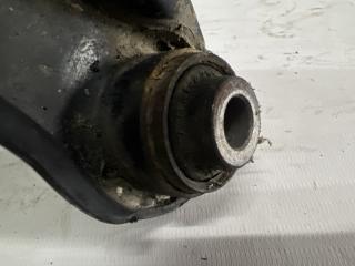 Рычаг правый задний MITSUBISHI MIRAGE CA1A 4 ракурс