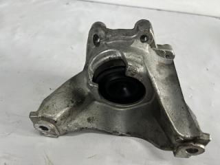 Подушка двигателя правая передняя HONDA STEPWGN RF4 3 ракурс Подушка двигателя правая передняя HONDA STEPWGN RF4 3 ракурс