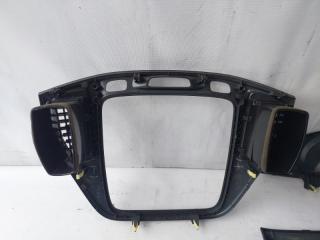Консоль магнитофона TOYOTA KLUGER V MCU25 5 ракурс