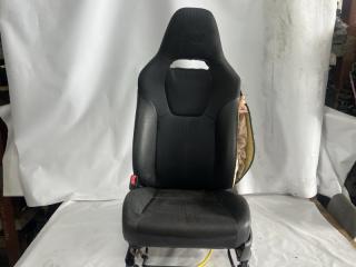 Сидение левое переднее SUBARU IMPREZA WRX STI GRF 1 ракурс Сидение левое переднее SUBARU IMPREZA WRX STI GRF 1 ракурс
