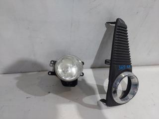 Туманка правая TOYOTA NOAH ZRR80 12-580 2 ракурс