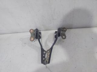Петля капота TOYOTA AQUA NHP10 3 ракурс