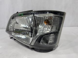 Фара левая HINO DUTRO XZU605 37-21 2 ракурс Фара левая HINO DUTRO XZU605 37-21 2 ракурс
