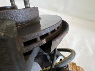 Ступица правая передняя TOYOTA VITZ NCP10 2NZ-FE 3 ракурс
