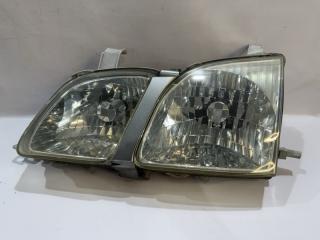 Фара левая TOYOTA GAIA SXM10 44-13 3 ракурс Фара левая TOYOTA GAIA SXM10 44-13 3 ракурс