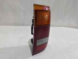 Стоп-сигнал правый TOYOTA HILUX SURF KZN130 35-54 3 ракурс Стоп-сигнал правый TOYOTA HILUX SURF KZN130 35-54 3 ракурс