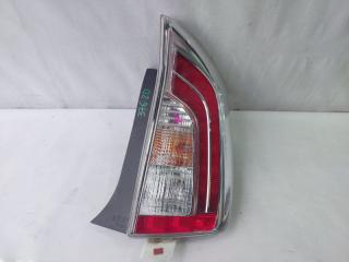 Стоп-сигнал правый TOYOTA PRIUS ZVW30 47-55 3 ракурс