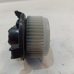 Мотор печки TOYOTA ALLION ZRT265 3 ракурс Мотор печки TOYOTA ALLION ZRT265 3 ракурс