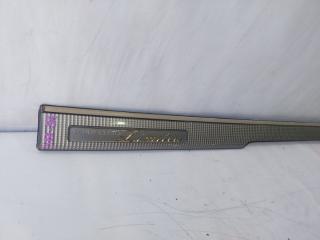 Стоп-вставка TOYOTA HIACE KZH106 76845-26020 2 ракурс
