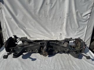 Балка подвески задняя TOYOTA KLUGER V MCU25 1 ракурс
