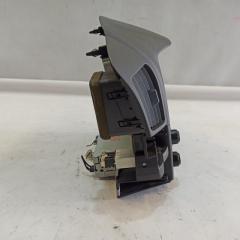 Монитор TOYOTA HARRIER SXU10 86110-48020 3 ракурс