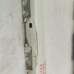Порог кузова TOYOTA KLUGER V MCU25 3 ракурс Порог кузова TOYOTA KLUGER V MCU25 3 ракурс