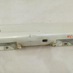 Порог кузова TOYOTA KLUGER V MCU25 4 ракурс Порог кузова TOYOTA KLUGER V MCU25 4 ракурс