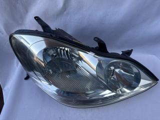 Фара правая TOYOTA IPSUM ACM21 44-55, 8111044220 4 ракурс Фара правая TOYOTA IPSUM ACM21 44-55, 8111044220 4 ракурс