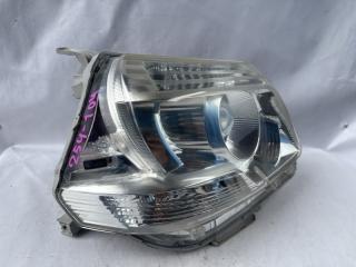 Фара правая TOYOTA SIENTA NCP81 52-240, 81110-52E50 2 ракурс