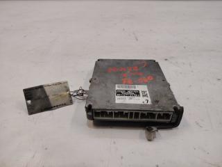 Блок efi TOYOTA HIACE REGIUS RCH47 89661-26750 1 ракурс