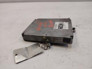Блок efi TOYOTA HIACE REGIUS RCH47 89661-26750 4 ракурс