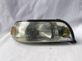 Фара правая TOYOTA CROWN MAJESTA UZS143 30-164 1 ракурс