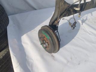 Балка подвески задняя TOYOTA PRIUS NHW20 2 ракурс Балка подвески задняя TOYOTA PRIUS NHW20 2 ракурс