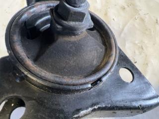 Подушка двигателя правая передняя TOYOTA COROLLA AE110 5A-FE 3 ракурс