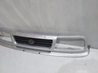 Решетка радиатора SUZUKI ESCUDO TD01W 3 ракурс Решетка радиатора SUZUKI ESCUDO TD01W 3 ракурс