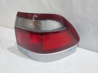 Стоп-сигнал правый MAZDA CAPELLA GF8P 220-61827 3 ракурс
