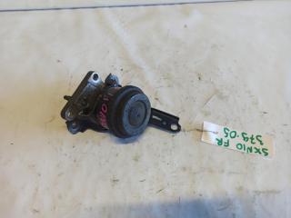 Подушка двигателя правая передняя TOYOTA NADIA SXN10 1 ракурс