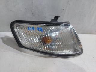 Габарит правый MAZDA CAPELLA GF8P 210-61849 2 ракурс Габарит правый MAZDA CAPELLA GF8P 210-61849 2 ракурс