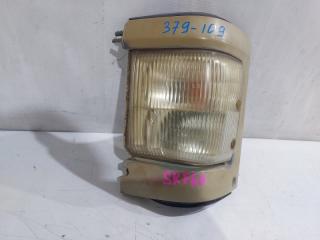 Габарит левый MAZDA BONGO BRAWNY SKF6V P0353 2 ракурс Габарит левый MAZDA BONGO BRAWNY SKF6V P0353 2 ракурс