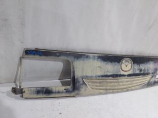 Решетка радиатора MAZDA BONGO BRAWNY SKF6V 2 ракурс