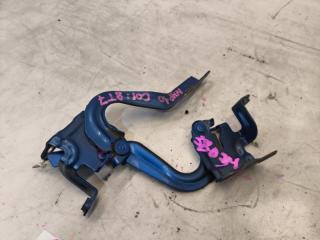 Петля капота TOYOTA AQUA NHP10 2 ракурс