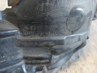 Подкрылок правый передний TOYOTA IPSUM ACM21 53875-44060 2 ракурс