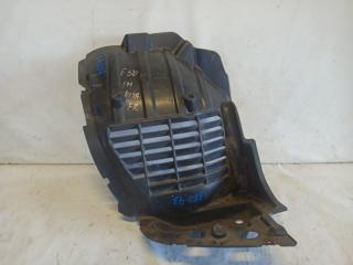 Подкрылок правый передний NISSAN ELGRAND E50 63844VE000 1 ракурс