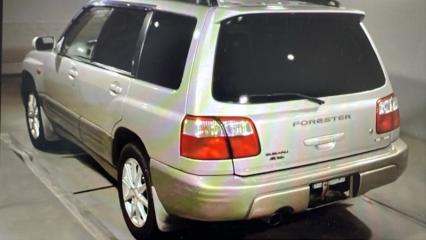 Двигатель SUBARU FORESTER SF5 EJ205-DXXKE 1 ракурс