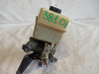 Насос гидроподвески TOYOTA LAND CRUISER UZJ100 2UZ-FE 2 ракурс
