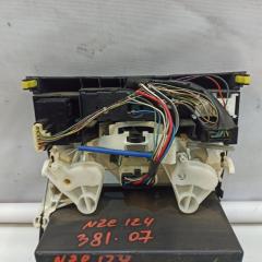 Климат-контроль TOYOTA COROLLA FIELDER NZE124 3 ракурс