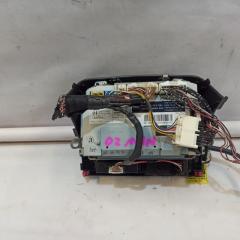 Монитор TOYOTA PRIUS NHW20 86110-47201 2 ракурс Монитор TOYOTA PRIUS NHW20 86110-47201 2 ракурс