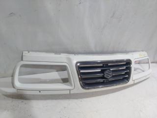 Решетка радиатора SUZUKI ESCUDO TD11W 72114-77EQ0 2 ракурс Решетка радиатора SUZUKI ESCUDO TD11W 72114-77EQ0 2 ракурс