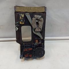 Консоль кпп TOYOTA LAND CRUISER UZJ100 2 ракурс