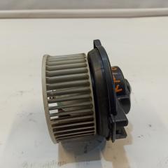 Мотор печки HONDA STEPWGN RF1 3 ракурс