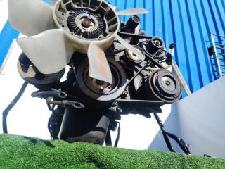 Двигатель TOYOTA MARK II GX100 1G-FE 2 ракурс